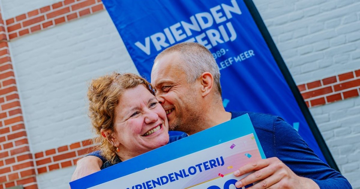 Hartz 4 Empfänger Erbt 100.000 Euro Willem en Raymond uit Ugchelen winnen beiden 100.000 euro bij